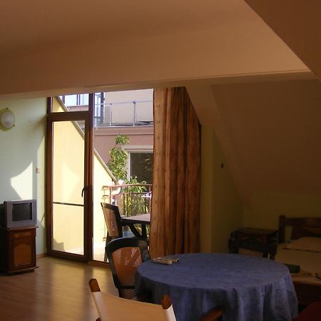 Guest House "Zora - Sarafovo" Burgas Luaran gambar