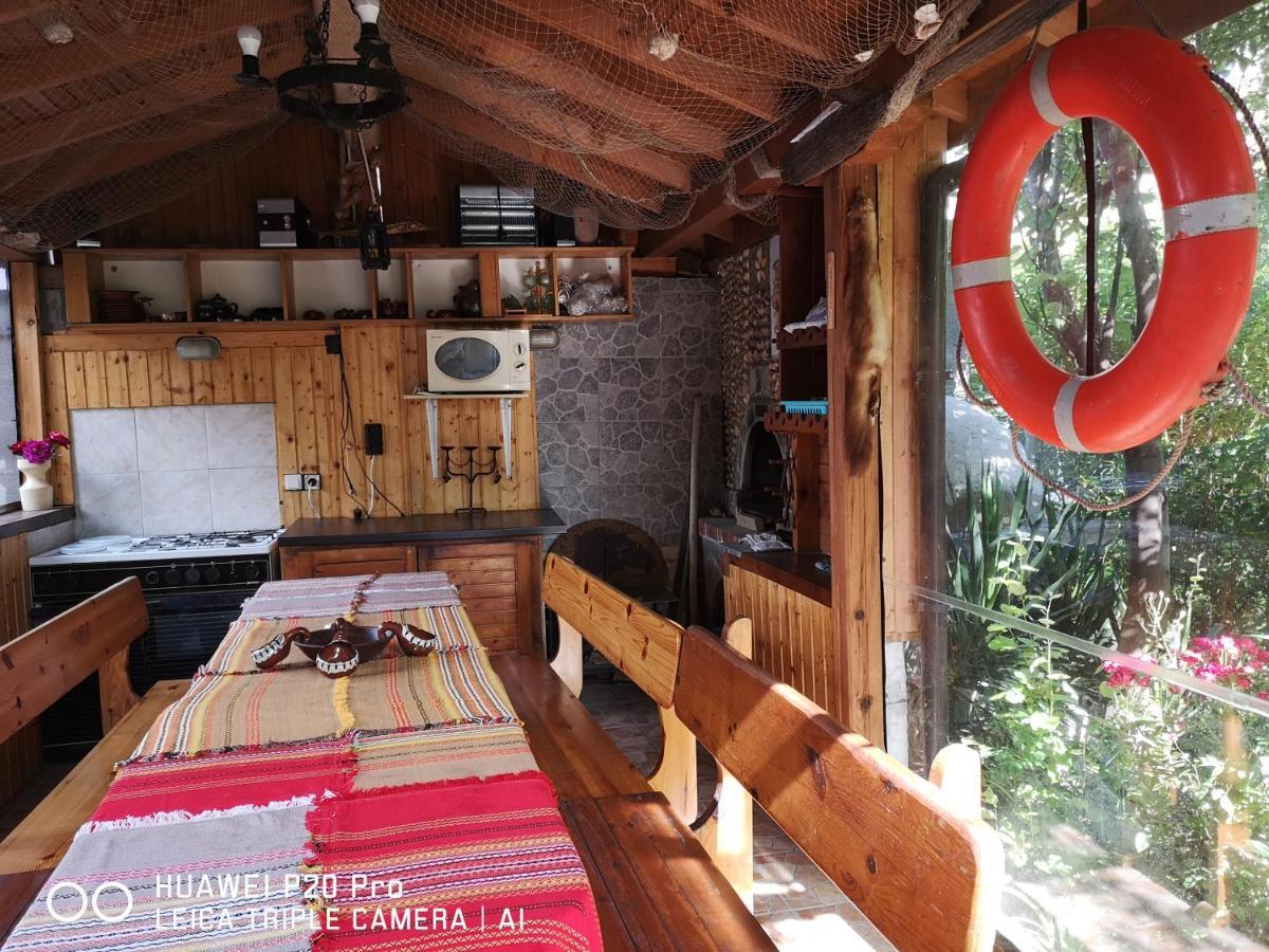 Guest House "Zora - Sarafovo" Burgas Luaran gambar