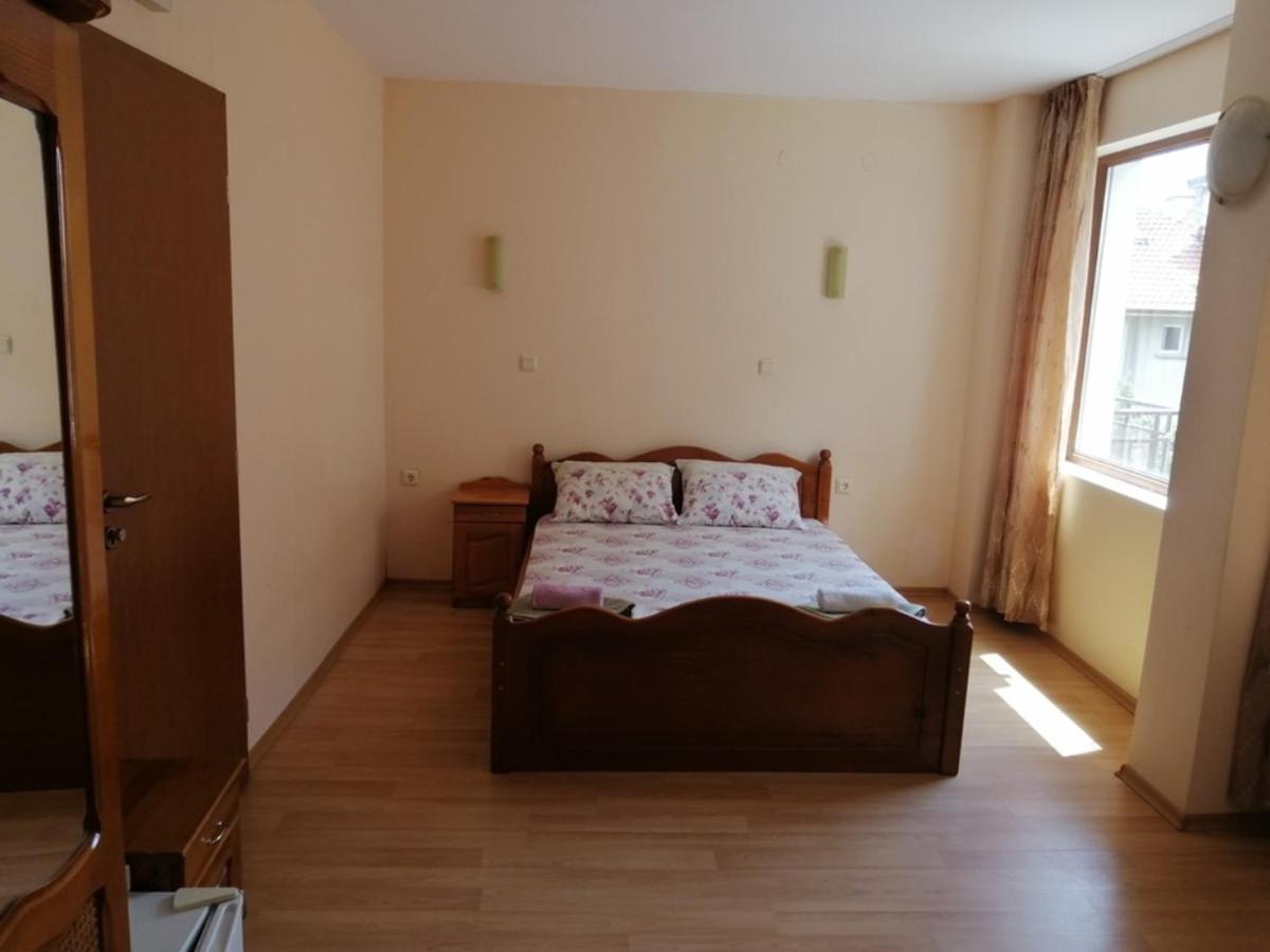 Guest House "Zora - Sarafovo" Burgas Luaran gambar