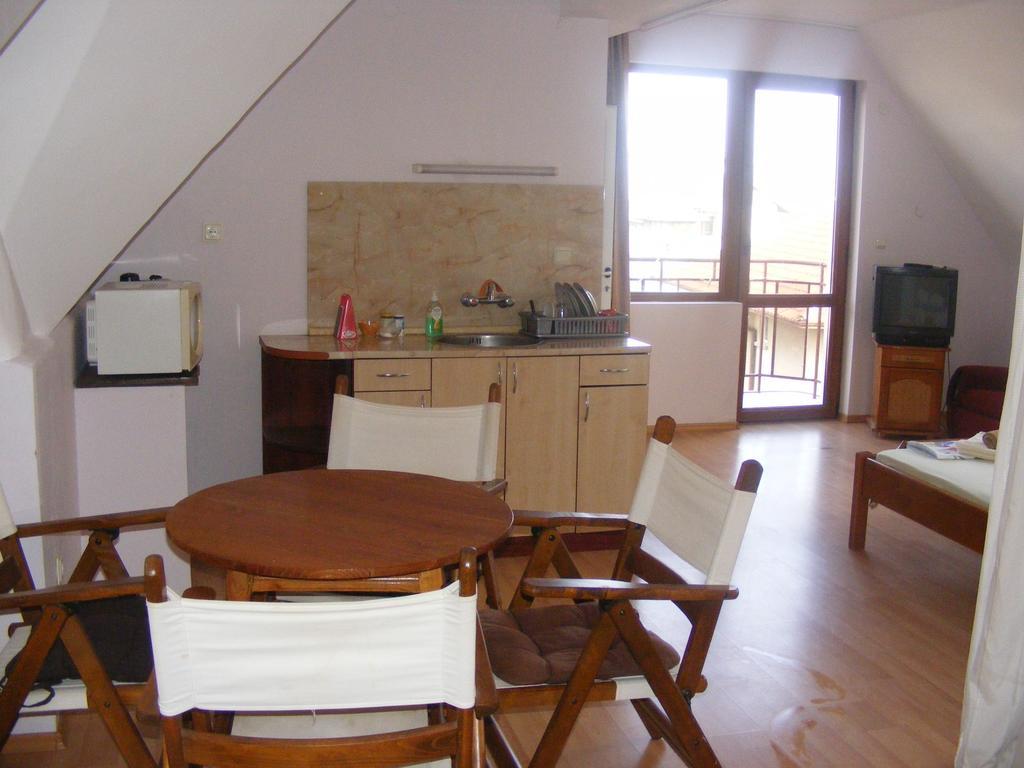 Guest House "Zora - Sarafovo" Burgas Luaran gambar
