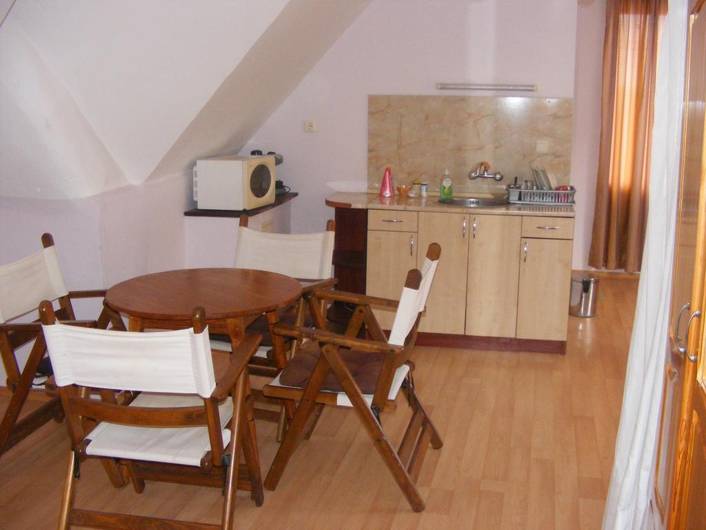 Guest House "Zora - Sarafovo" Burgas Luaran gambar