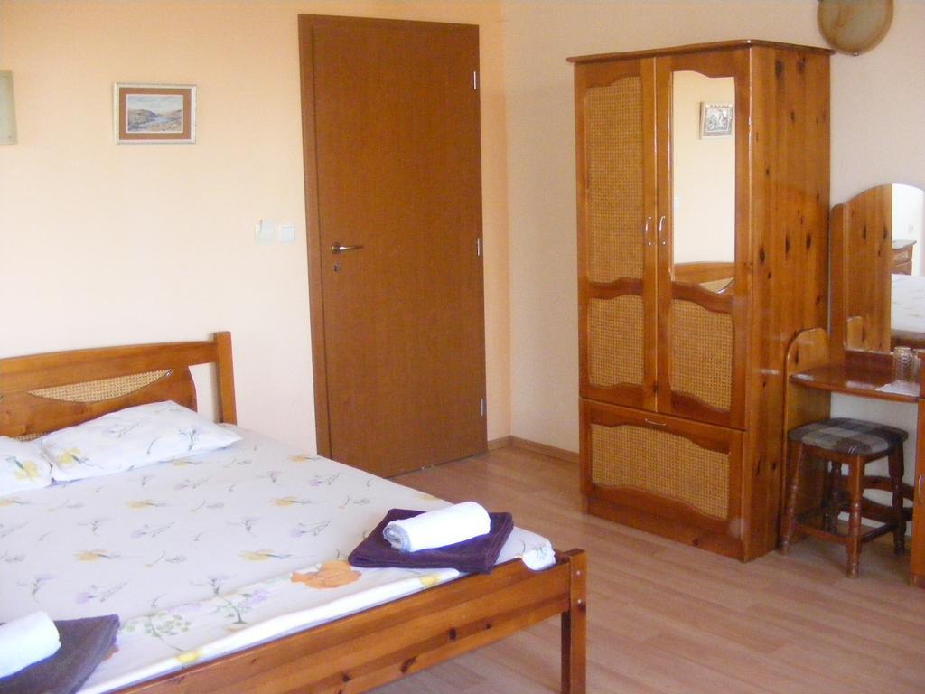 Guest House "Zora - Sarafovo" Burgas Luaran gambar