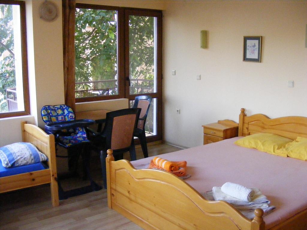 Guest House "Zora - Sarafovo" Burgas Luaran gambar