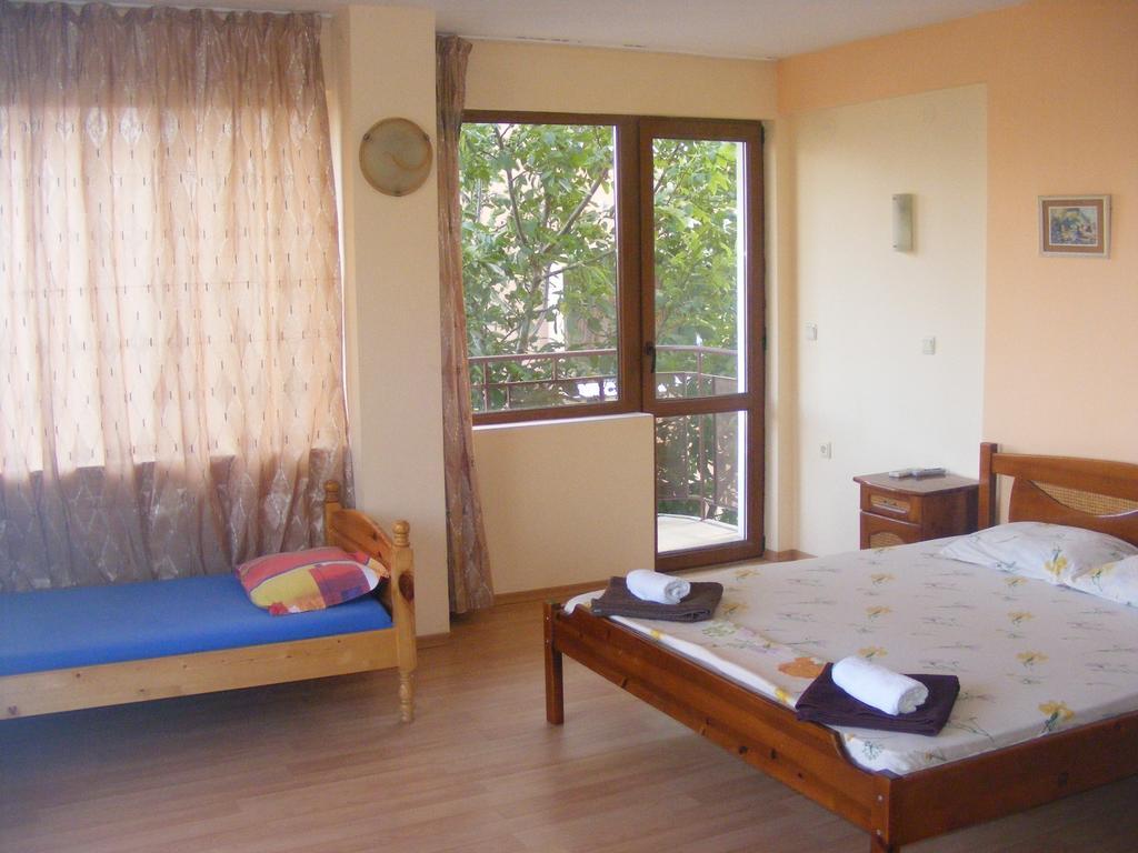 Guest House "Zora - Sarafovo" Burgas Luaran gambar