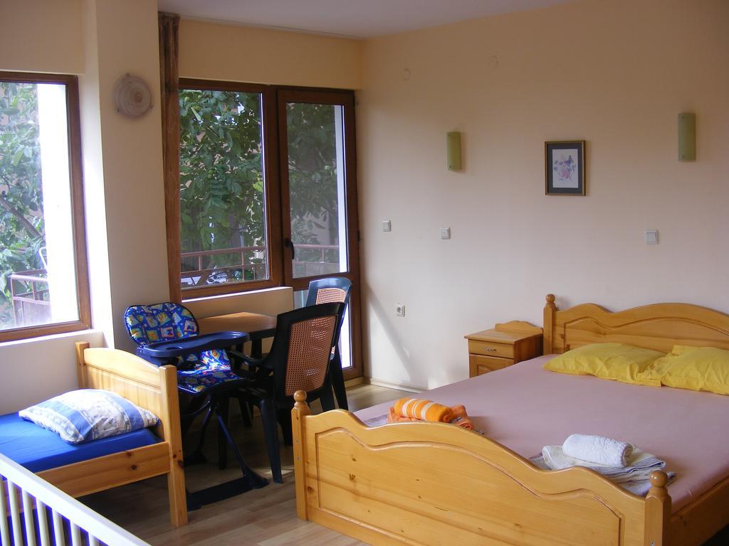 Guest House "Zora - Sarafovo" Burgas Luaran gambar